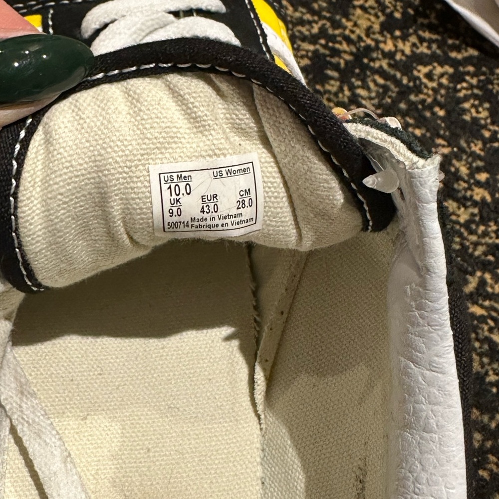 VANS - - Picture 5 of 5